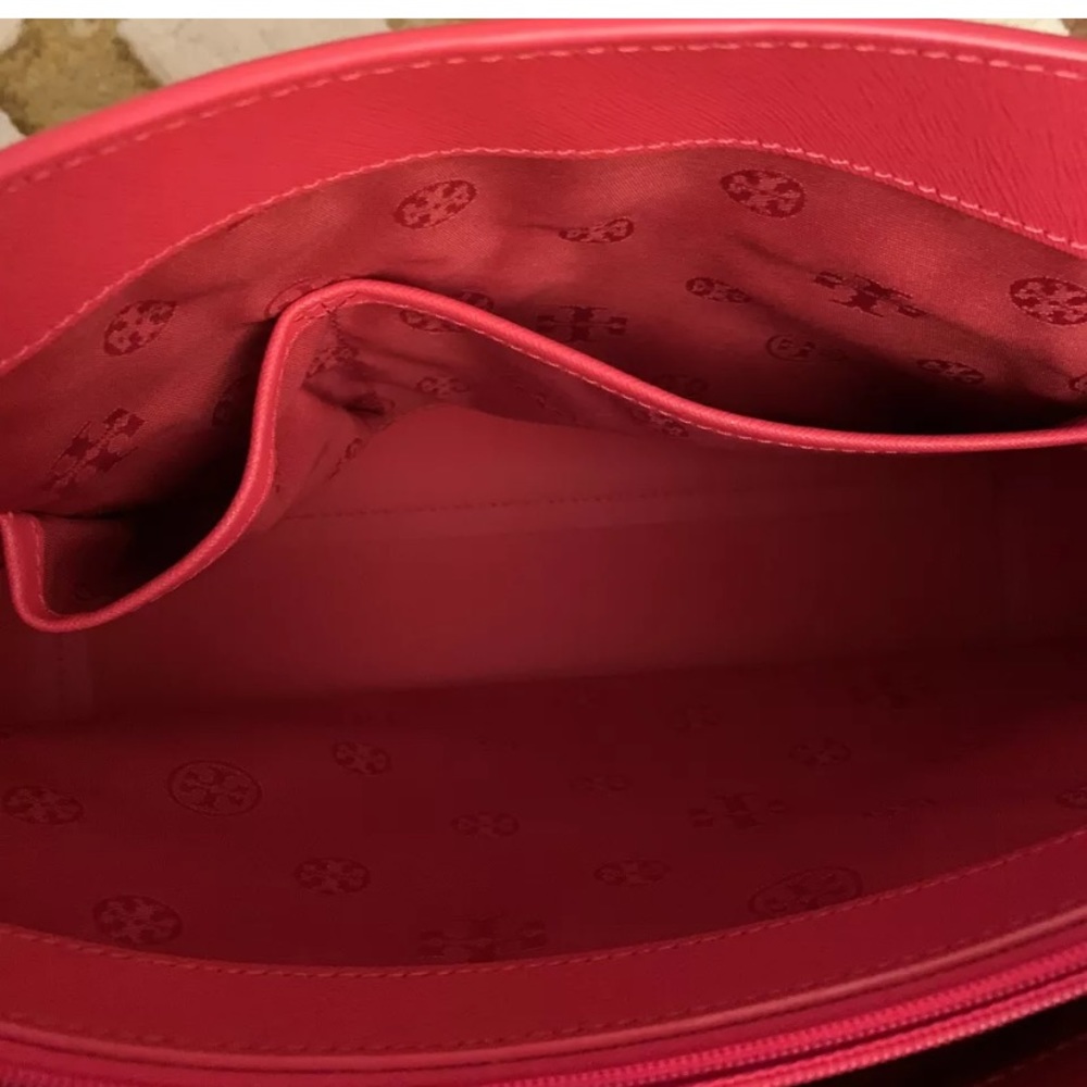 NWOT Bright Red Tory Burch Handbag W Compartments - Picture 9 of 12